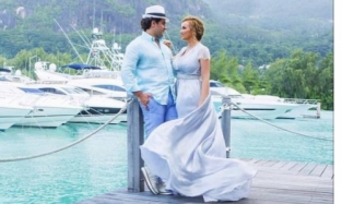 Анфиса Чехова отдала свадебное платье на благотворительность